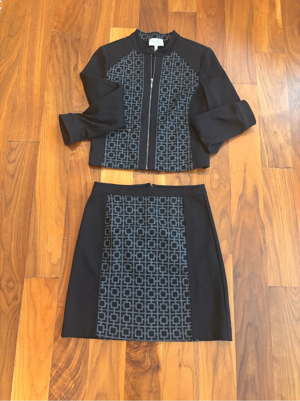 Laundry by Shelli Segal Women’s Geometric Zip Jacket & Pencil Skirt Suit Set